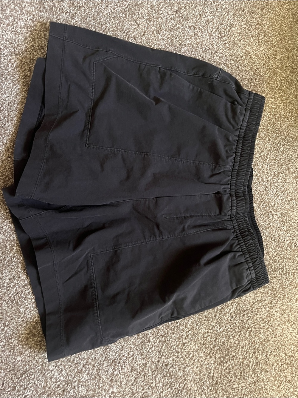 Lululemon black men’s shorts